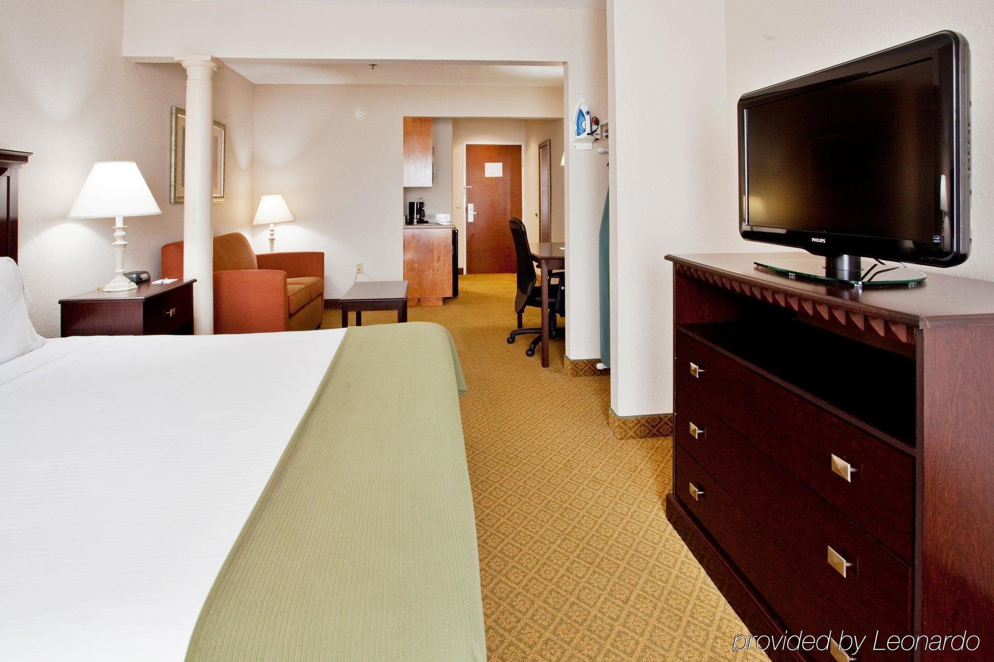 Holiday Inn Express Hotel & Suites Kinston By Ihg Pokój zdjęcie